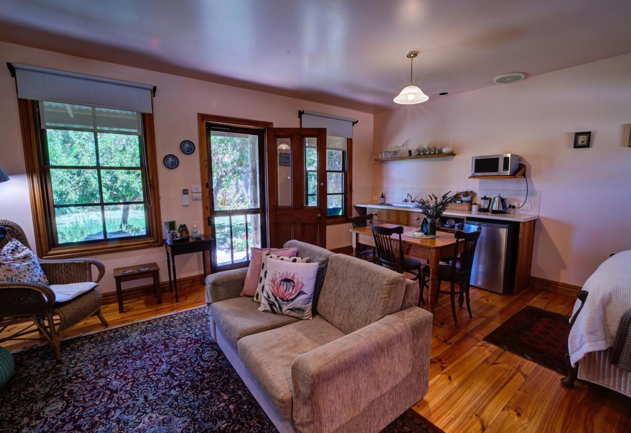 פורט פיירי Cherry Plum Cottages מראה חיצוני תמונה